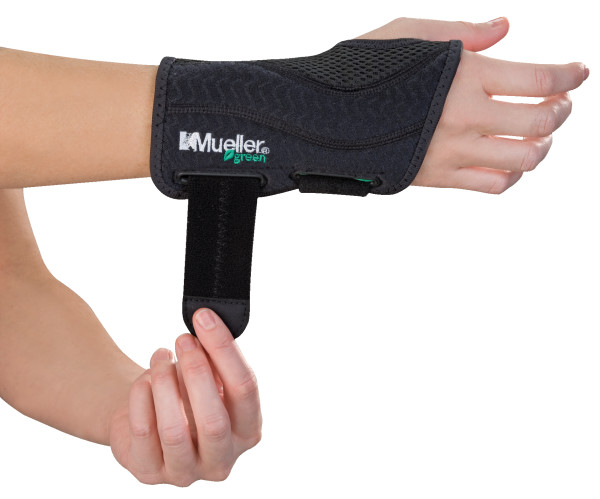 Mueller Green, Fitted Wrist Brace, ortéza na zápěstí_86271, 86272, 86273, 86274